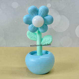 Small Flower Pot Design Table Desk LED Lamp (1pc) (Random Color)