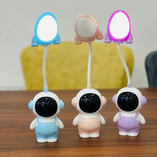 Astronaut Design Table Desk LED Lamp