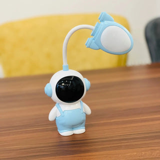 Astronaut Design Table Desk LED Lamp