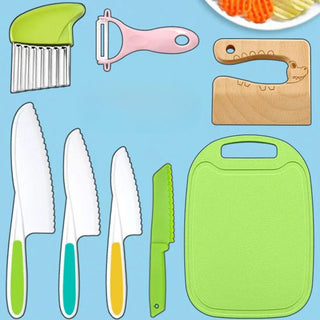 Plastic Knife Set with Toddler Knife, Peeler, Cookie Cutter, and Cutting Board (Random Color)