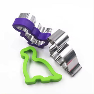 Premium Quality 5 pcs Dinosaur Design Stainless Steel Sandwich Cutter